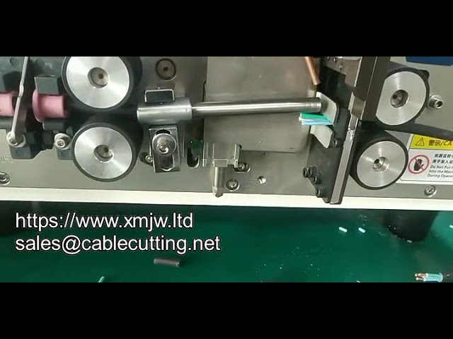 Mesin Pengupas Kabel Multi Inti Otomatis – Teknologi Hot Stripping untuk Industri