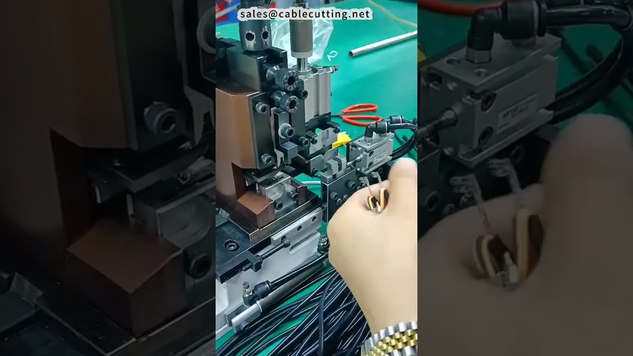 Flag Terminal Stripping and Crimping Machine   Harness Equipment
