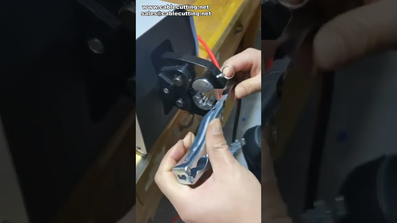 Mesin Crimping Pneumatik Satu Langkah untuk Klip Buaya | Pressing Terminal Cepat & Efisien