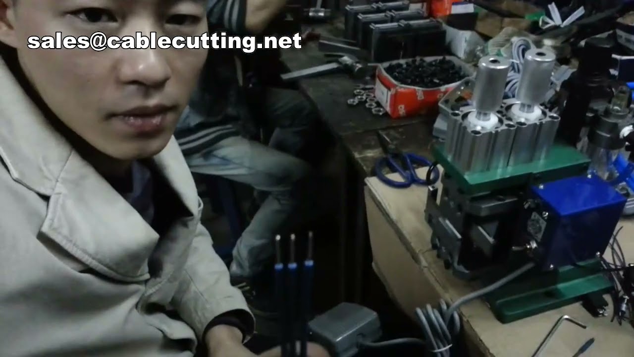 Mesin Pengupas & Pemilin Kawat Tembaga Bekas Semi Otomatis | Efisien untuk Daur Ulang