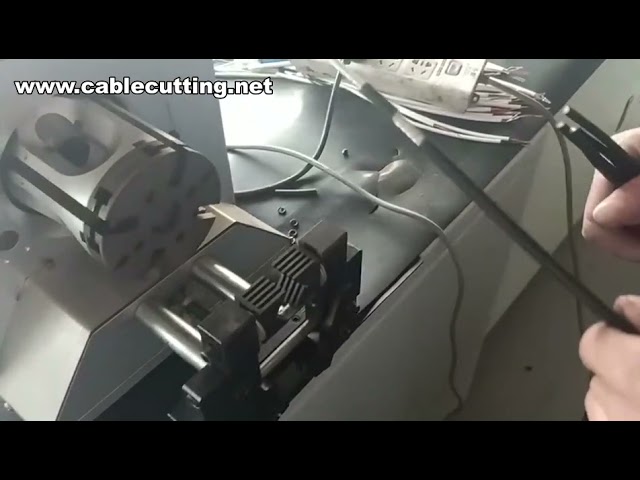 Mesin Pengupas Kabel Koaksial Rotary Otomatis - Alat Kupas Kabel Coax Presisi Tinggi untuk Otomatisasi Pabrik