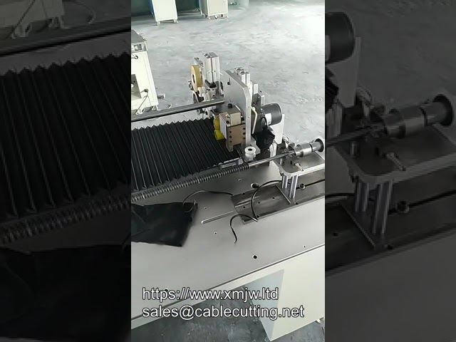 Mesin Gulung Kawat Pegas Otomatis untuk Kabel Listrik Koil – Efisien dan Presisi Tinggi