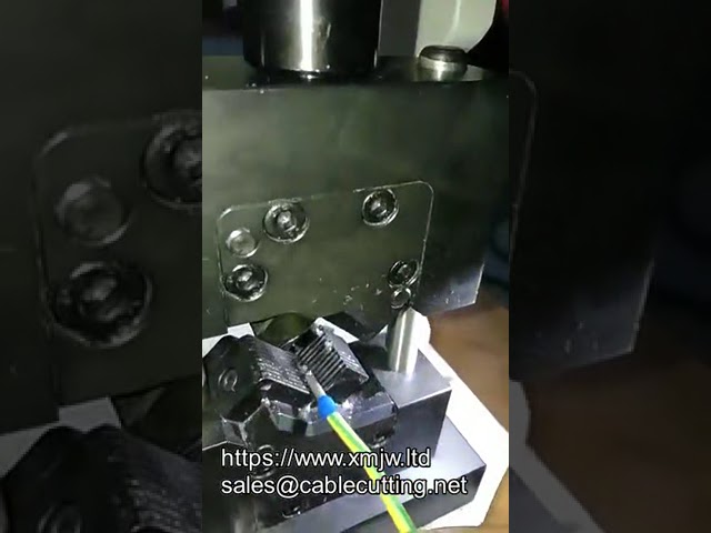 Mold Crimping Persegi Terminal Ferrule - Solusi Presisi untuk Mesin Crimping Industri