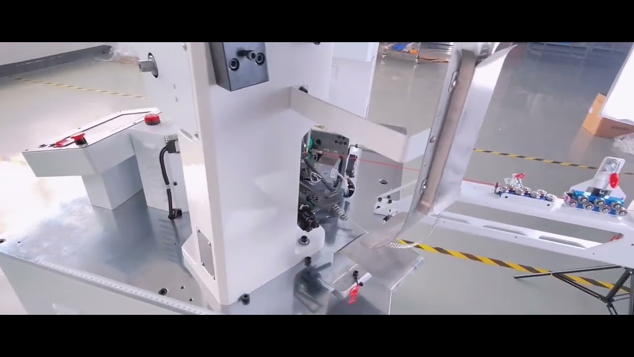 Mesin Crimping Terminal Kepala Ganda Otomatis dengan Modul Rotasi 180°