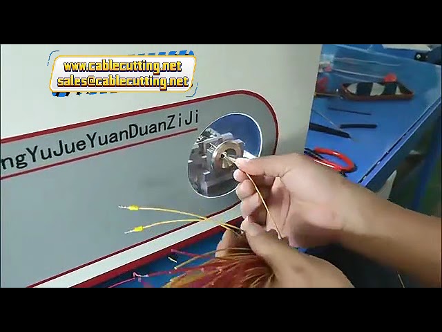Mesin Cold Press Granular untuk Terminal Tabung Pra-Isolasi dengan Pelat Bergetar & Stripping Presisi
