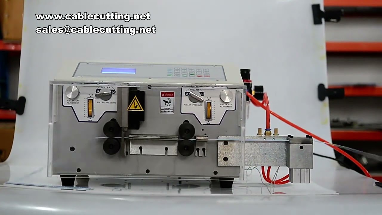 Mesin Pengupas, Pemotong, dan Pembengkok Kawat Otomatis PX2 - Model Komputer